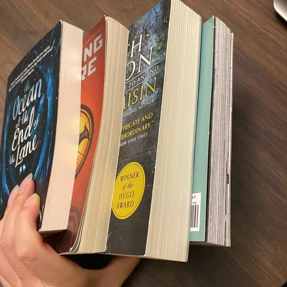 Random Book bundle - Picture 3 of 3